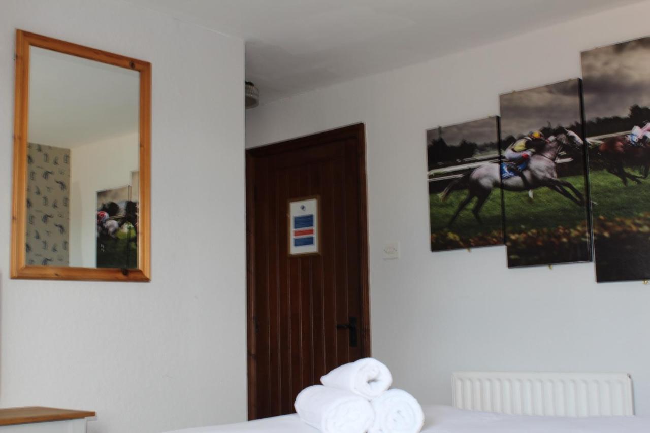 Stukeleys Hotel Great Stukeley Esterno foto